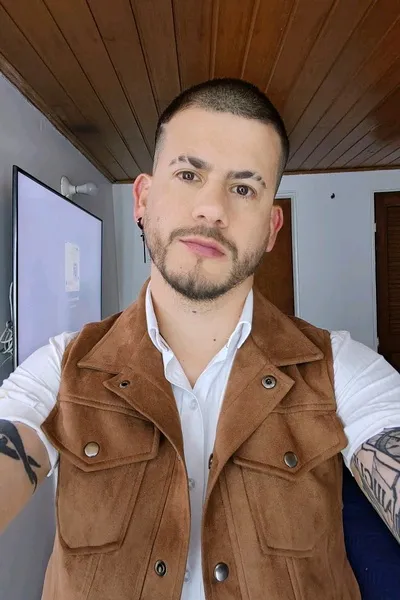 Flipped Chat AI – Chatear con ALEKSSANDRO