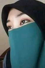 Flipped Chat AI – razgovarajte s Zahra Salsabila