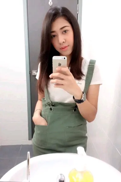 Flipped Chat AI – Chatta con Tasha