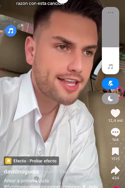 Flipped Chat AI – Bate-papo com Adrián Valenzuela