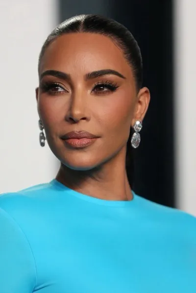 Flipped Chat AI – Csevegés Kim kardashian 