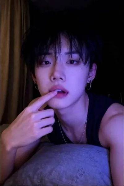 الذكاء الاصطناعي للدردشة المعكوسة – الدردشة مع Yeonjun