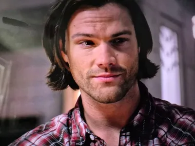 Flipped Chat AI – Chat dengan Jared Padalecki