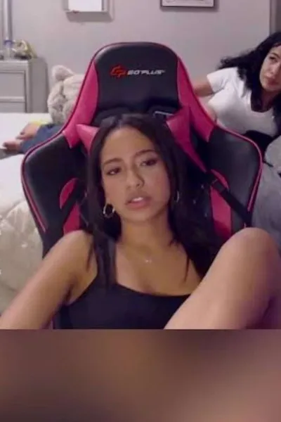 Flipped Chat AI – Chat dengan Sophia 