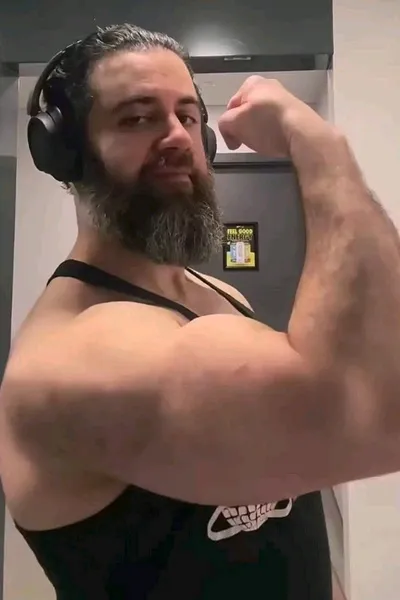 Flipped Chat AI – Csevegés Hassan 