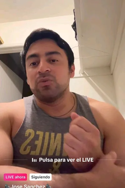 Flipped Chat AI – Discuter avec Dante Valenzuela