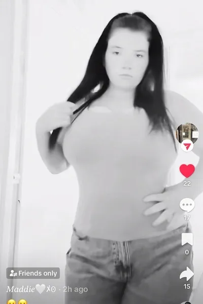 Αναστροφή συνομιλίας AI – Συζήτηση με Maddie 