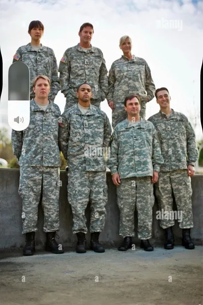 Flipped Chat AI – Alex,hans,Lisa,Isabella,Teo 와 채팅