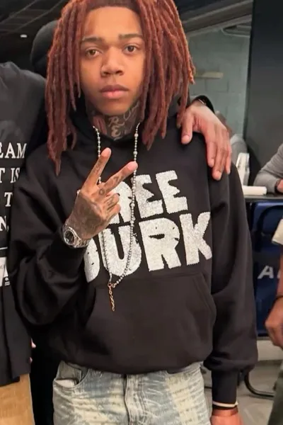 Flipped Chat AI – Chat Chuckyy 