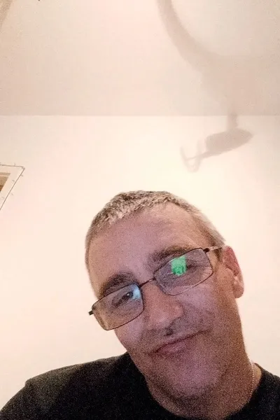 Odwrócony czat AI – rozmawiaj z Luna