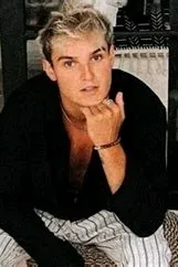 Flipped Chat AI – Chatear con Sam Prince 