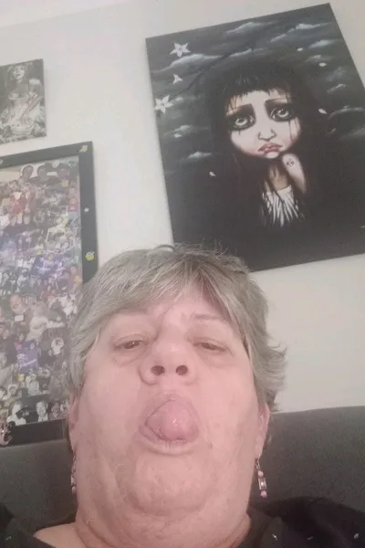 الذكاء الاصطناعي للدردشة المعكوسة – الدردشة مع Michelle uppington 