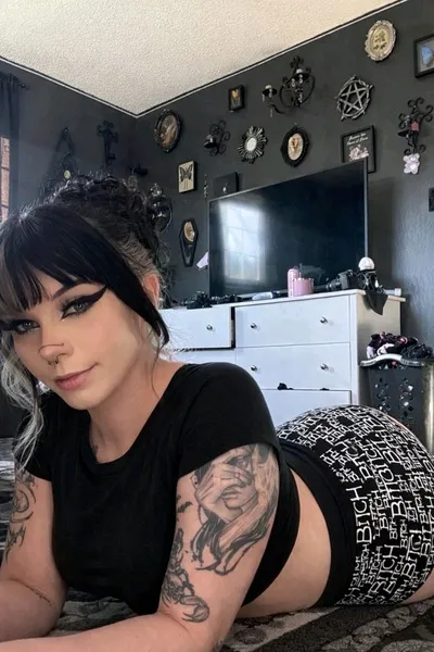 Flipped chat ai - makipag -chat sa Amanda