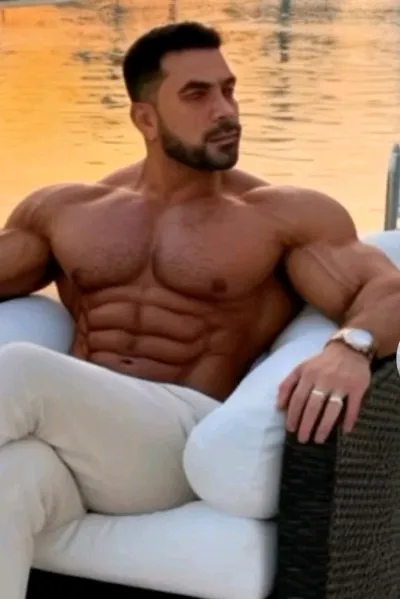 Flipped Chat AI – Chatear con Adrián Valderrama