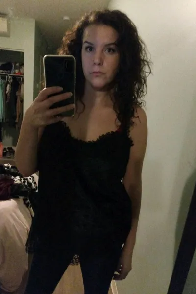 फ़्लिप्ड चैट AI – Megs के साथ चैट करें