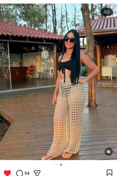 Flipped Chat AI – Chat cu Andreyna 