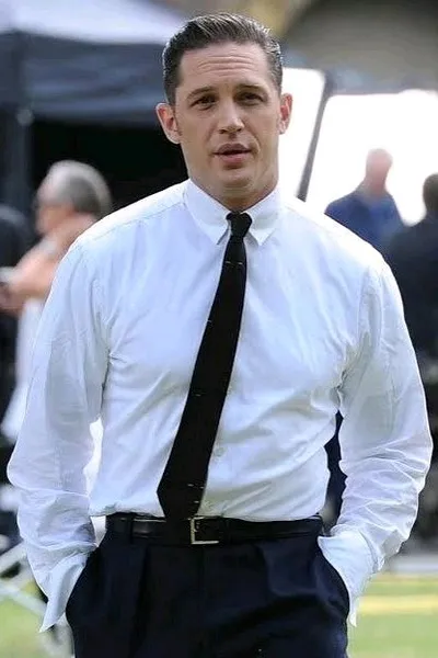 Flipped Chat AI – Chatear con Reggie kray 