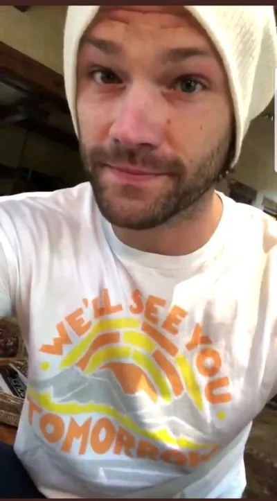 Flipped Chat AI – kalbėkite su Jared Padalecki 