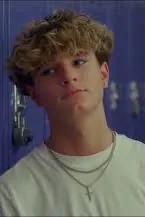 Flipped Chat AI – Chat s Asher bloodsuckers