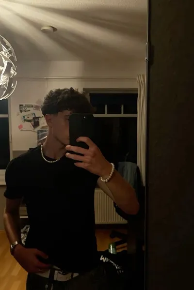 Flipped Chat AI – Chatear con Finn