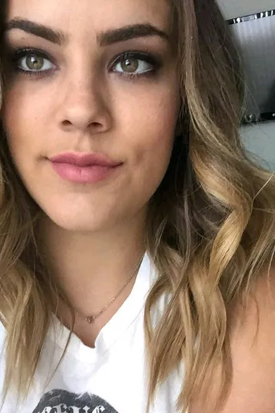 Flipped Chat AI – Chatta med Katie Cummings 