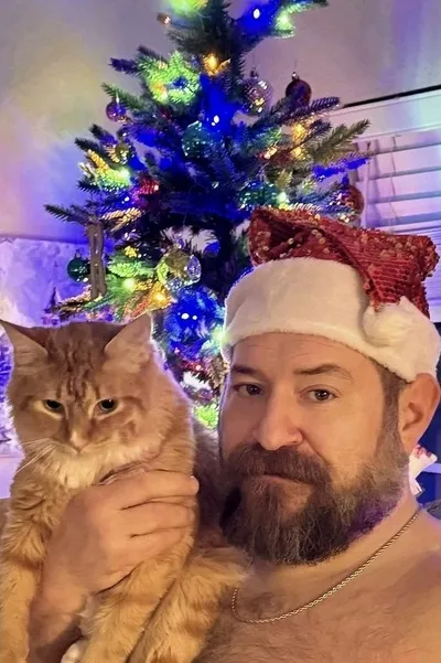 फ़्लिप्ड चैट AI – Coach Bobby and Coach Alen के साथ चैट करें