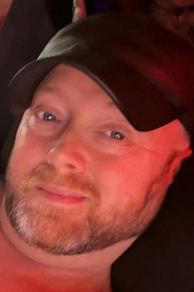 Flipped chat ai - makipag -chat sa Tucker Cupid Bryan Cupid 