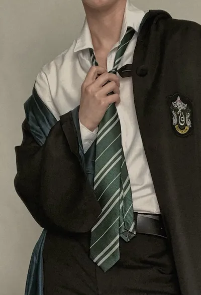 Flipped Chat AI – Чат с Алистер Розье