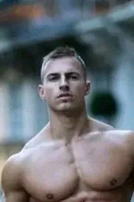 Flipped Chat AI – kalbėkite su Элиас