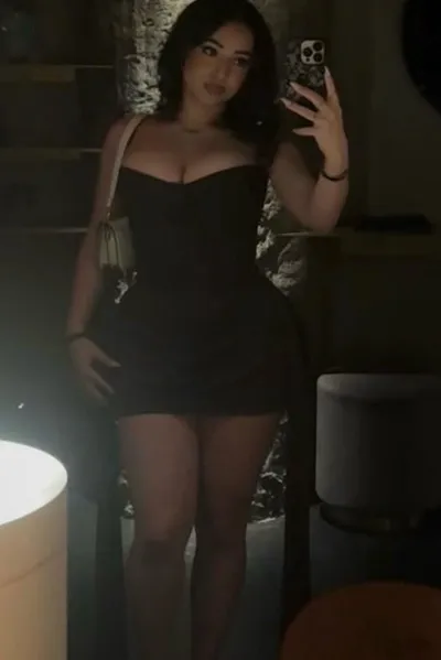 Flipped Chat AI – Chatta con Selene Vespera