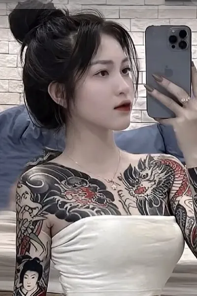 Flipped chat ai - makipag -chat sa Dương Kim Ngọc.