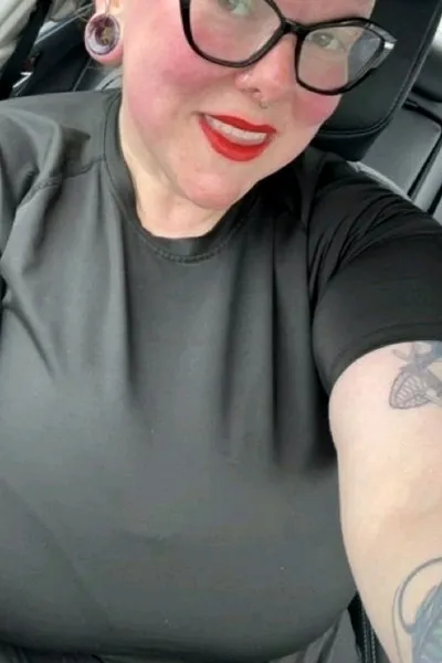 Αναστροφή συνομιλίας AI – Συζήτηση με Charlotte Graveline 