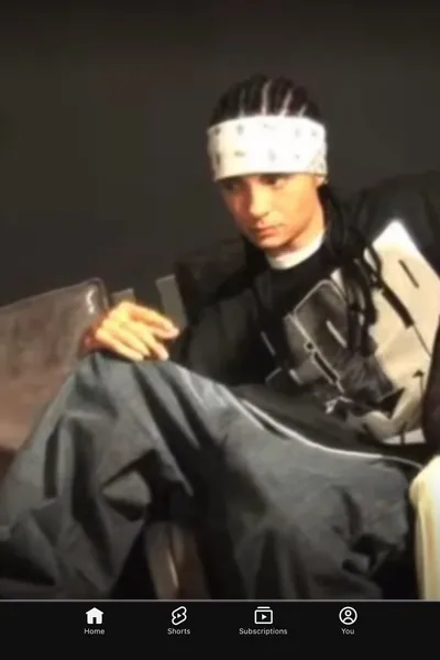 Flipped Chat AI – Чат с Tom kaulitz