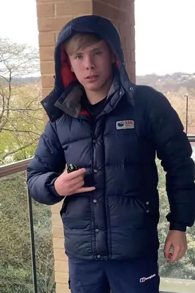 Flipped Chat AI – Chat s fin