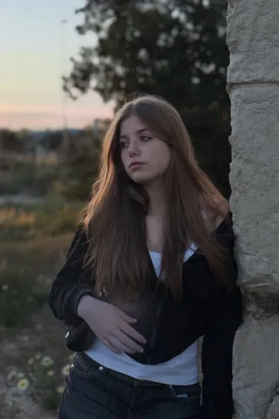 Flipped Chat AI – Чат с  Sofia