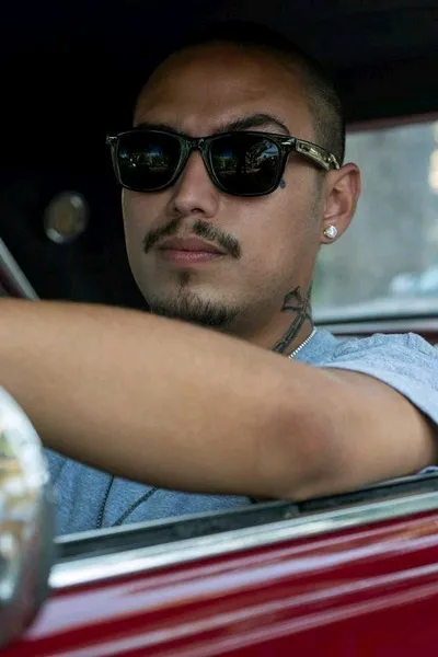 Flipped Chat AI – Chat cu Assombrado 