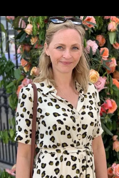 Flipped Chat AI – Chatta med Row 