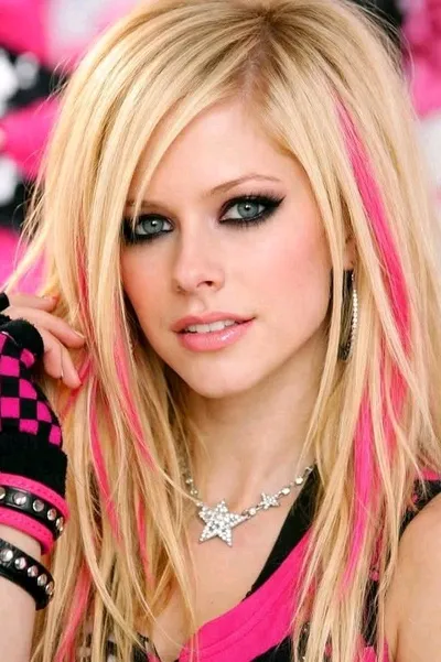 Flipped Chat AI – Discuter avec Avril Lavigne 