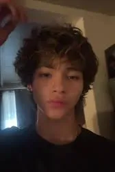 Flipped Chat AI – 與 Sage Carter 聊天