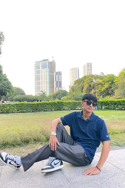 AI trò chuyện đảo ngược – Trò chuyện với Jeff