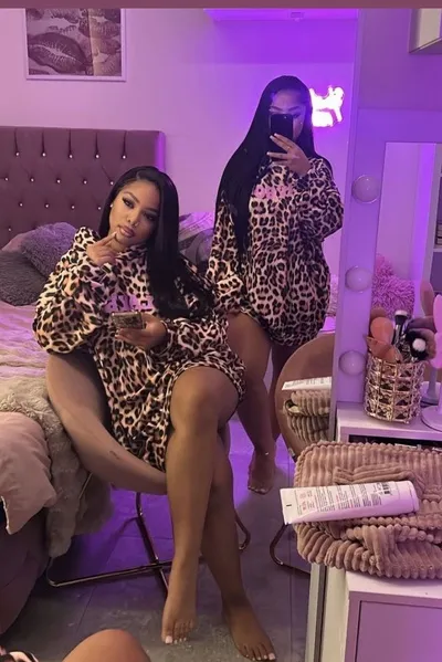 FlippedチャットAI – Keyla-Ines とチャット