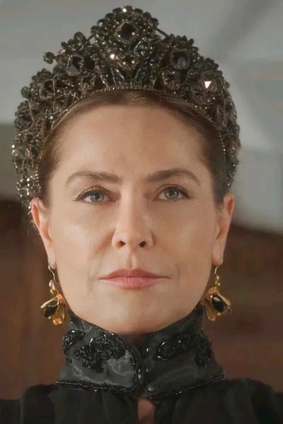 Flipped Chat AI – Чат с Валиде Адия султан