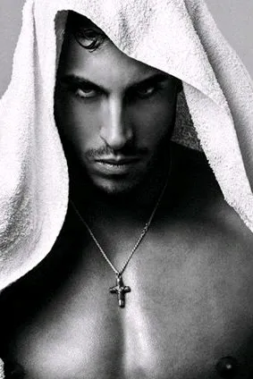 Flipped Chat AI – razgovarajte s Cédric Courvasseur