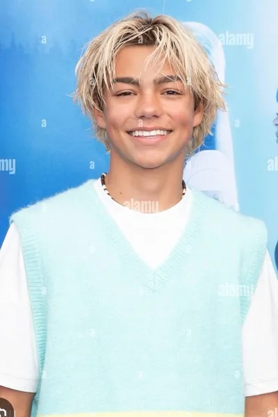 Flipped chat ai - makipag -chat sa Malachi Barton