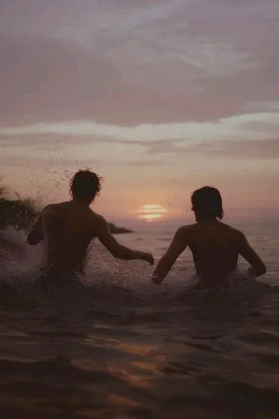 Flipped Chat AI – Csevegés Summer Romance Bl