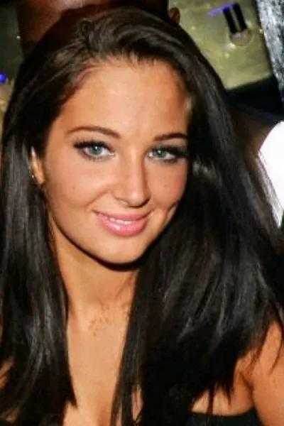 Flipped Chat AI – 與 Tula Tulisa contestontes  聊天