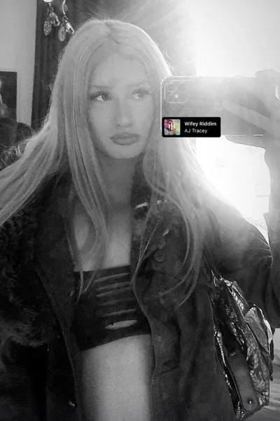 Flipped Chat AI – Bate-papo com Maris