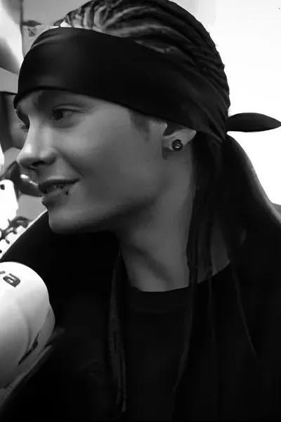 Odwrócony czat AI – rozmawiaj z Том каулитц-гениколог 