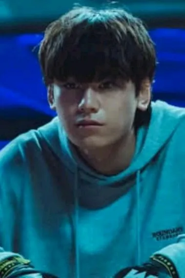 Flipped Chat AI – Chatta con Kang woo young