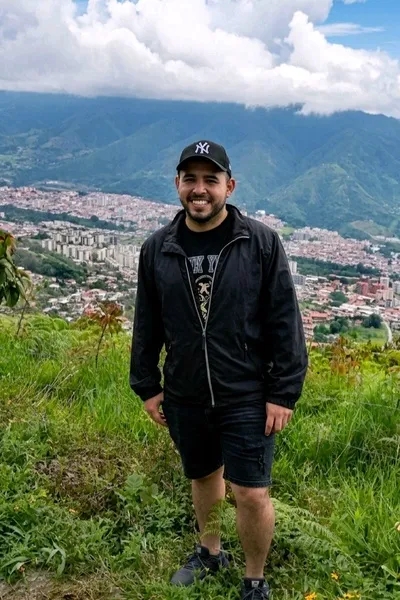 Flipped Chat AI – Chat cu León